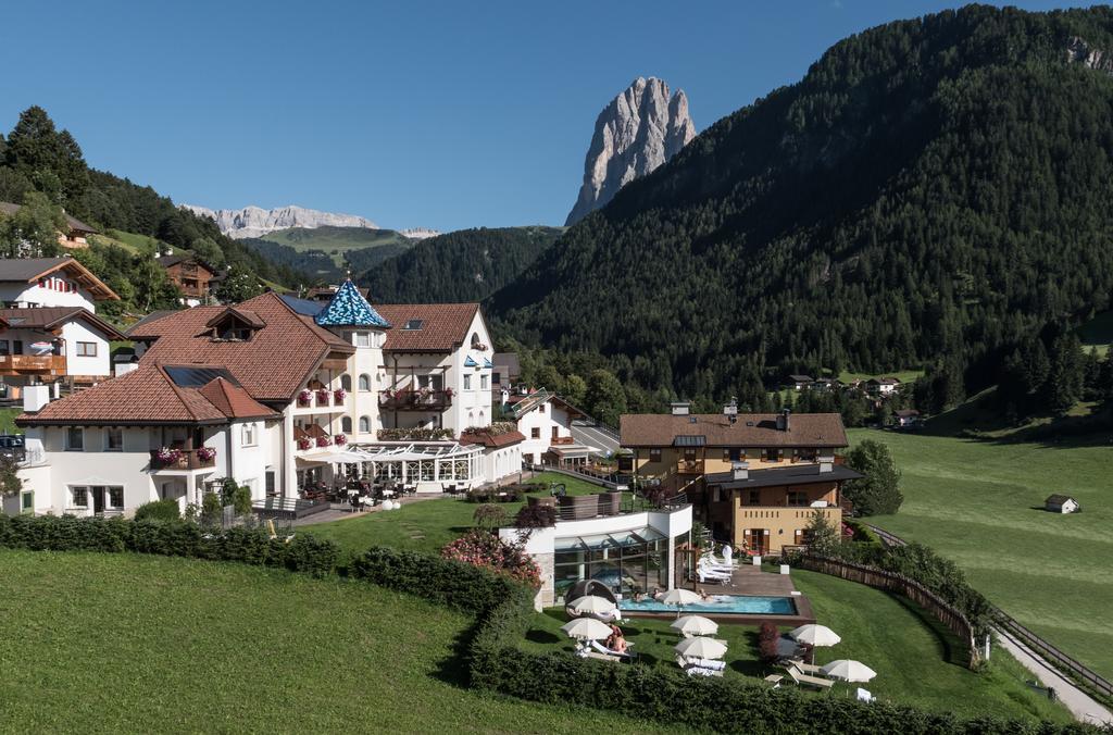 Alpenheim Charming & Spa Hotel Ortisei Exteriér fotografie